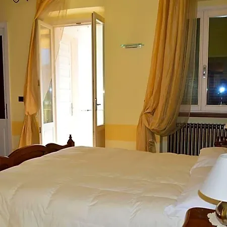 Il Borgo Nocleg ze śniadaniem 3*
